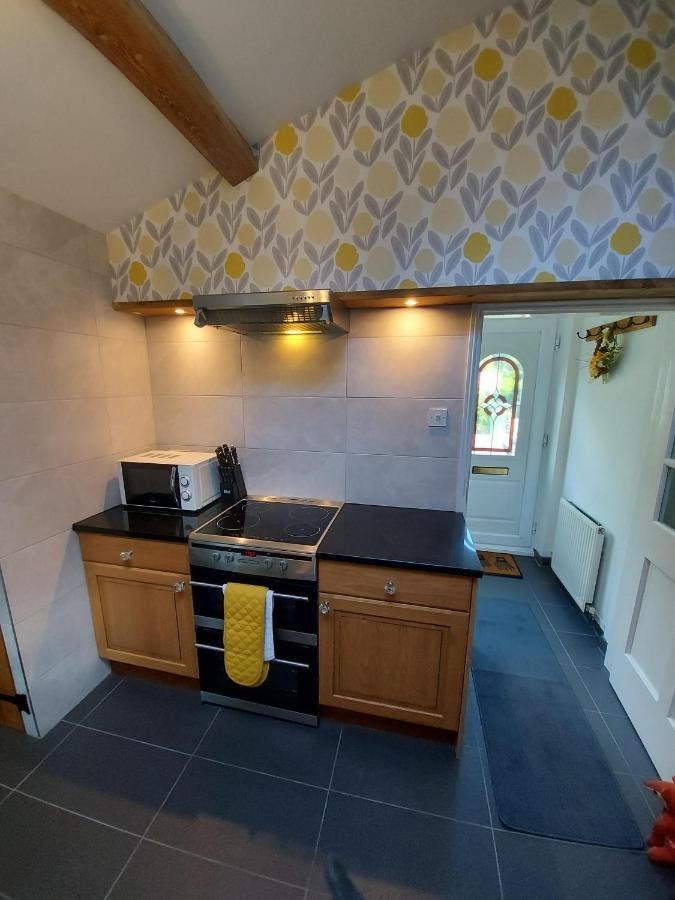 Saughall Mill Farm Cottage 체스터 외부 사진