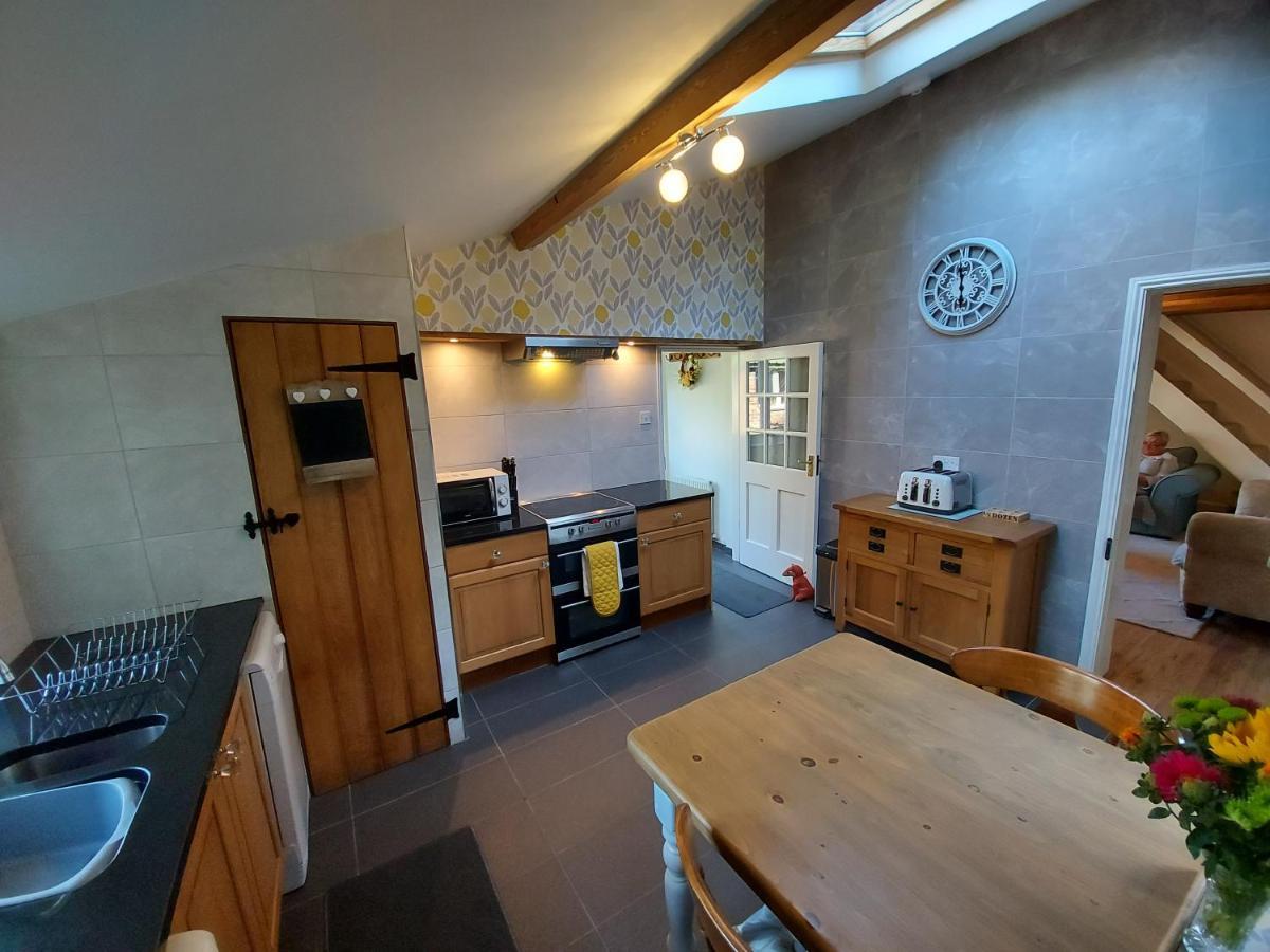 Saughall Mill Farm Cottage 체스터 외부 사진