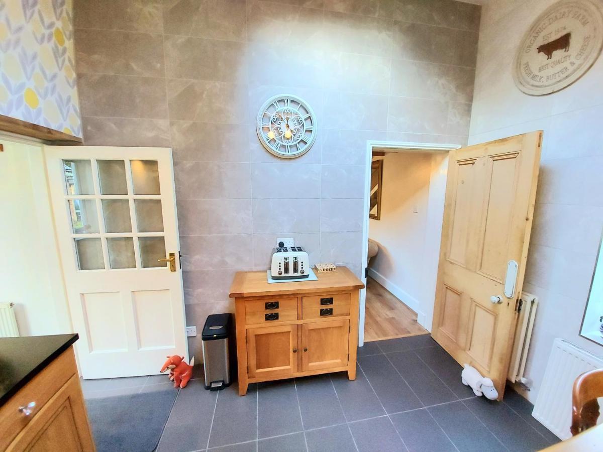 Saughall Mill Farm Cottage 체스터 외부 사진