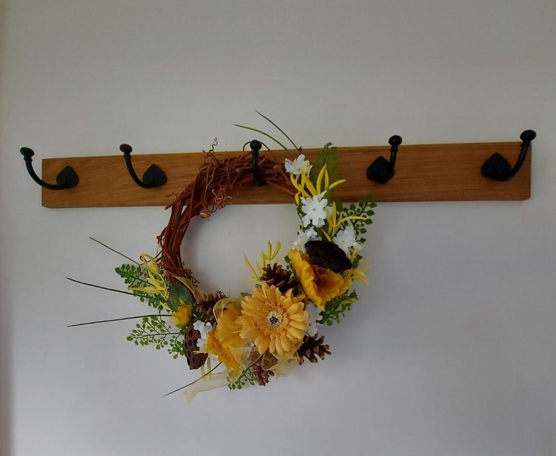 Saughall Mill Farm Cottage 체스터 외부 사진