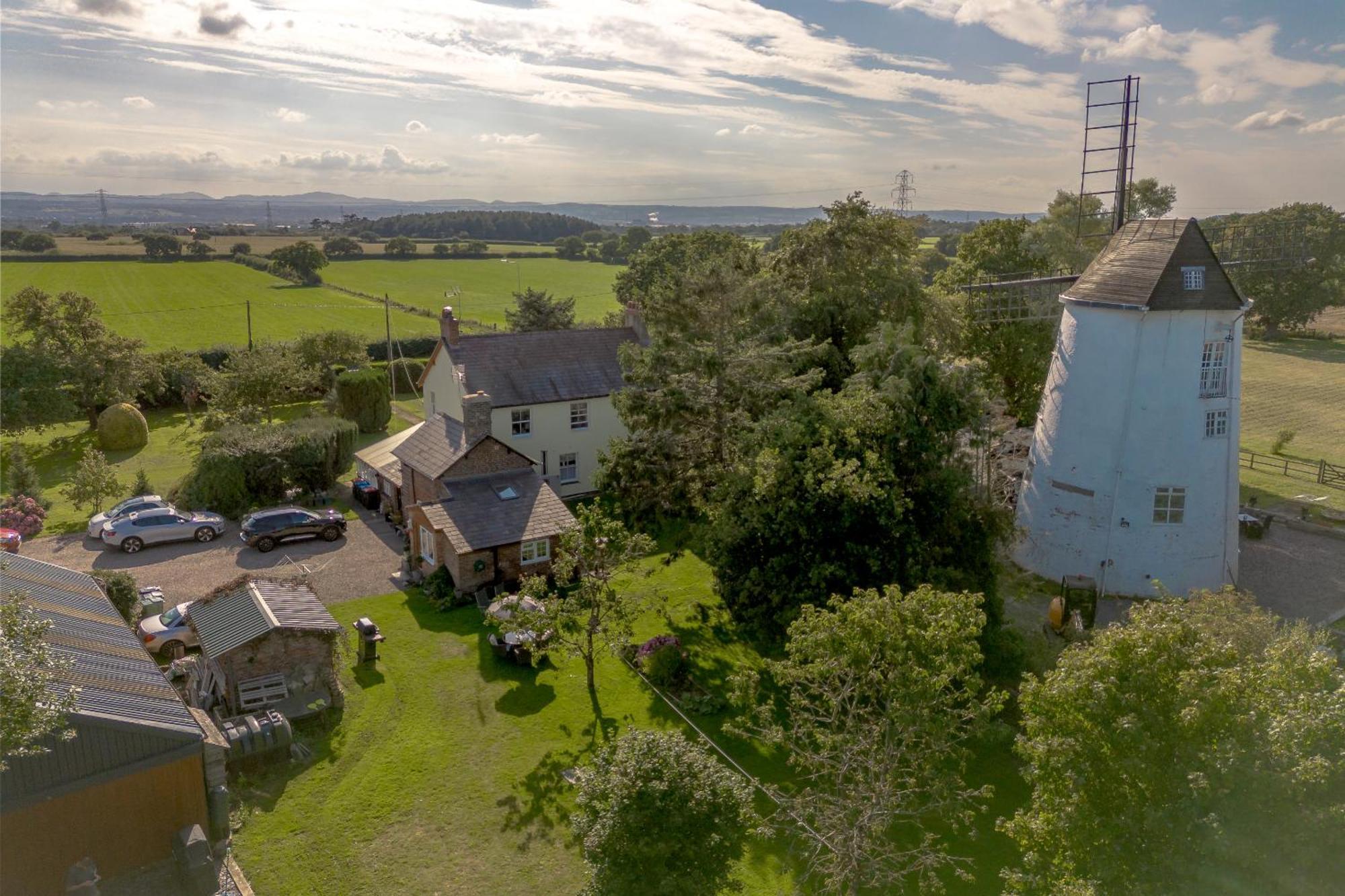 Saughall Mill Farm Cottage 체스터 외부 사진